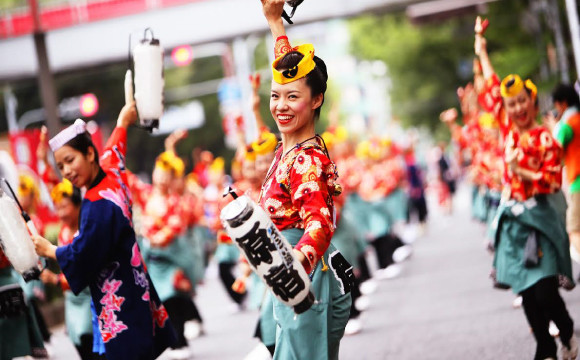 6000舞者集結原宿表參道! 明治神宮奉納 原宿表参道元氣祭SUPER夜來祭2017 日本文化、日本流行、觀光、日本飲食