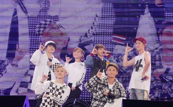 在福岡巨蛋迎來AAA首次舉辦的4大巨蛋巡演・最終場公演報告 DOME TOUR、