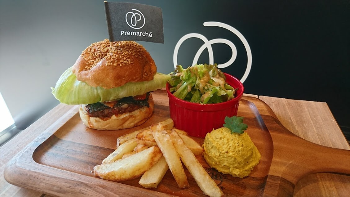 供應素食餐點的有機咖啡廳「Premarché Pizzeria & Alternative Junk(TM)」於京都・北山試營運開幕 咖啡廳、在京都、