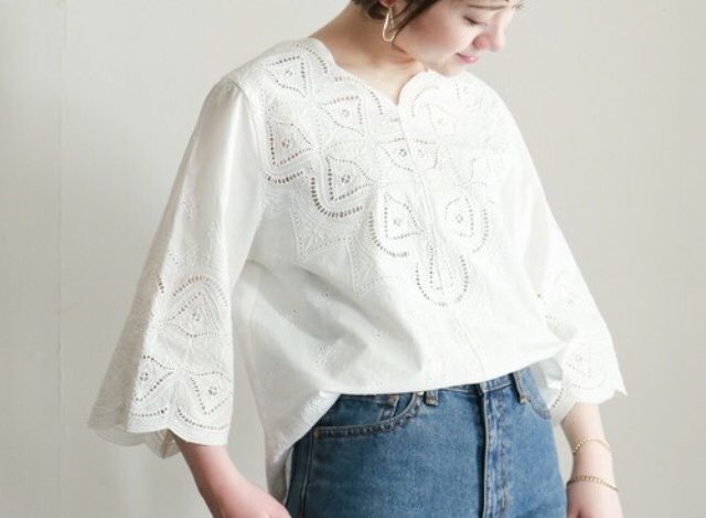 想打造好氣色衣服要穿對才行！來挑選一件不撞衫的白色上衣吧 