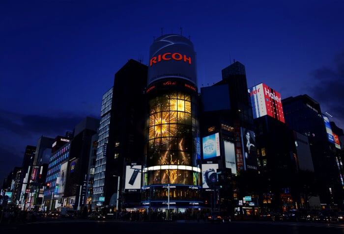 在銀座享受煙火！光雕投影於銀座「三愛Dream Center」登場 在銀座、花火大會、