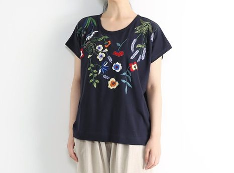 解決夏季造型單調的困擾， 換上刺繡單品就是正解 